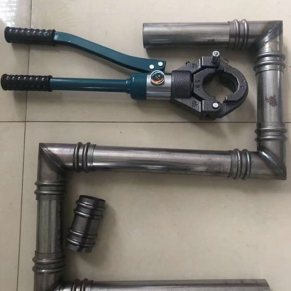 利津鑫亿呈冷却管